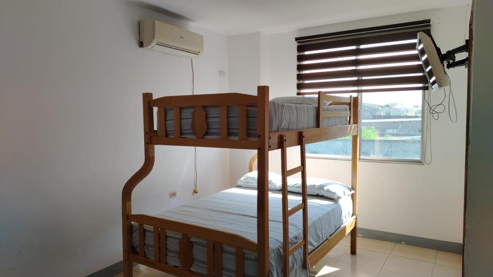 Pangora, Privada De Flor De Lis House Playas